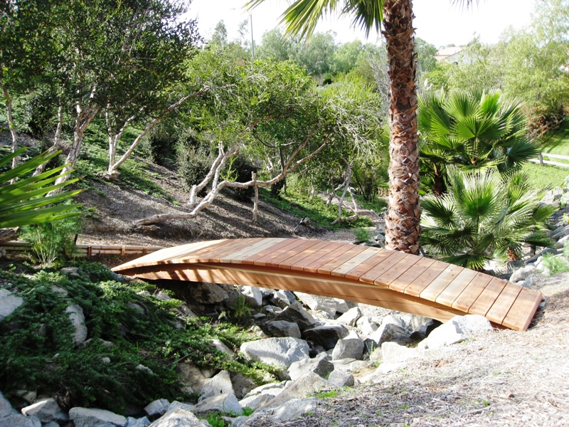 Large Span No Post Bridges