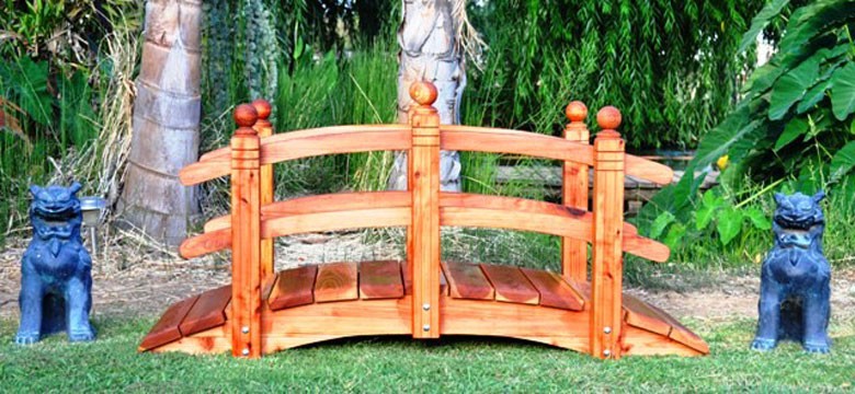 Double rail garden bridges