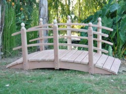 Here we have a 8 foot curved double rail unsealed bridge.Going to Kirkwood ,NY.